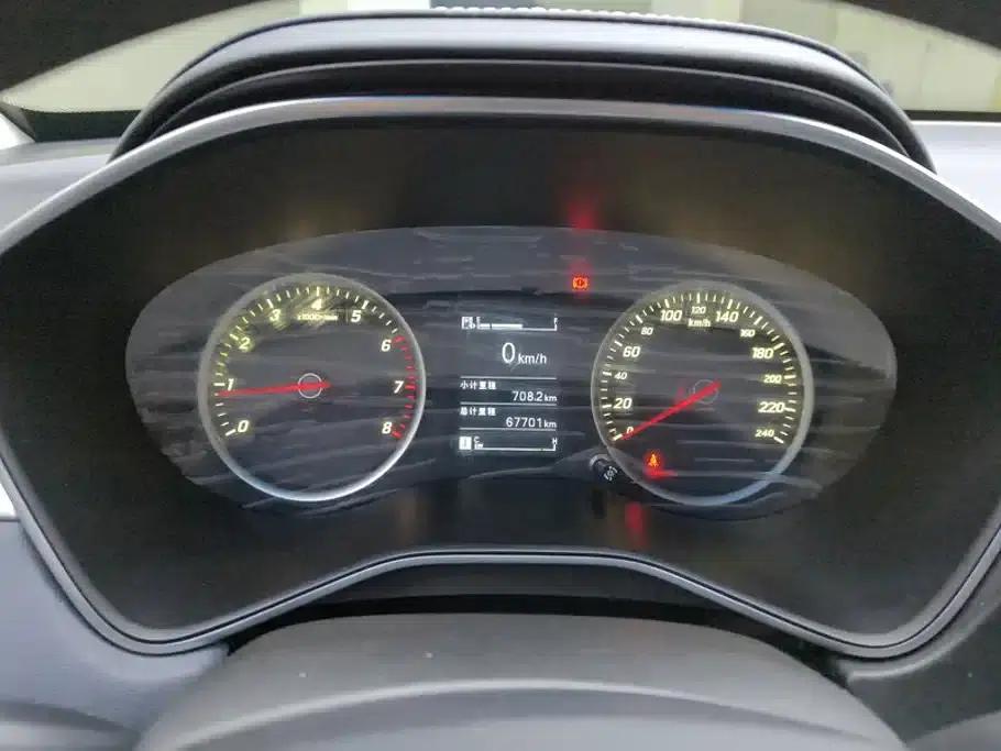 Baojun 530 2018 1.5T Manual Comfort Model (National V Emission Standard) — миниатюра 14