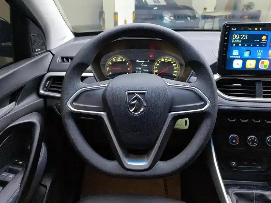 Baojun 530 2018 1.5T Manual Comfort Model (National V Emission Standard) — миниатюра 15