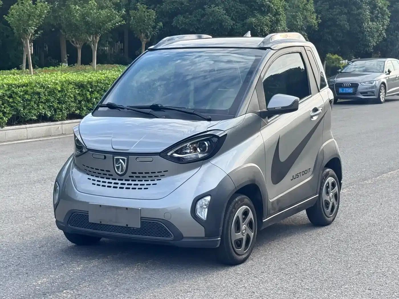 Baojun E100 2020 Model 305KM Smart Edition — миниатюра 1