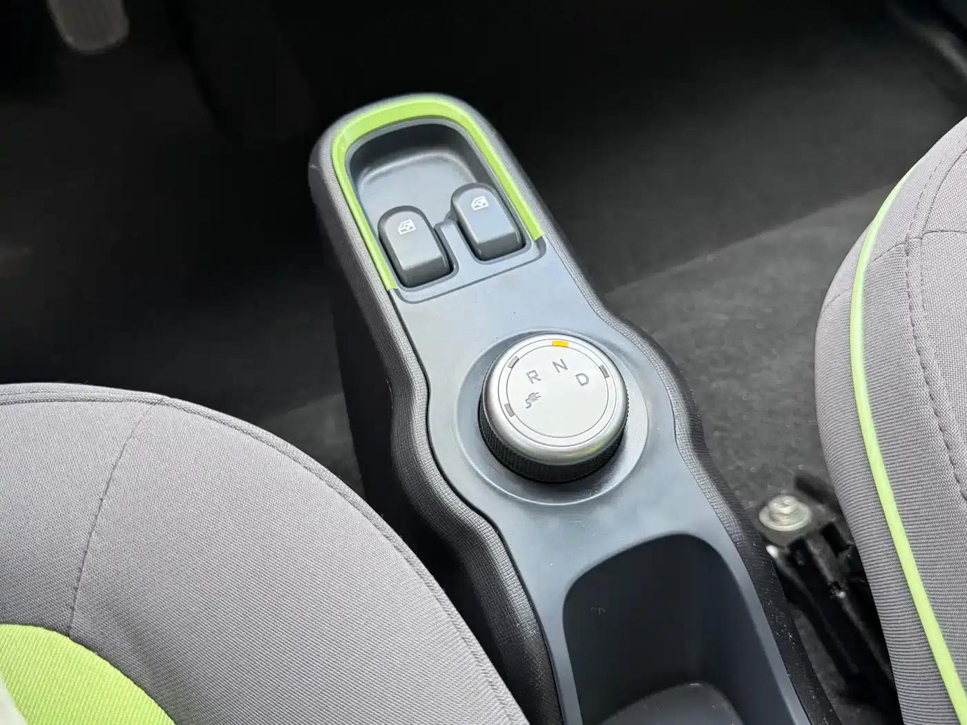 Baojun E100 2020 Model 305KM Smart Edition — миниатюра 6
