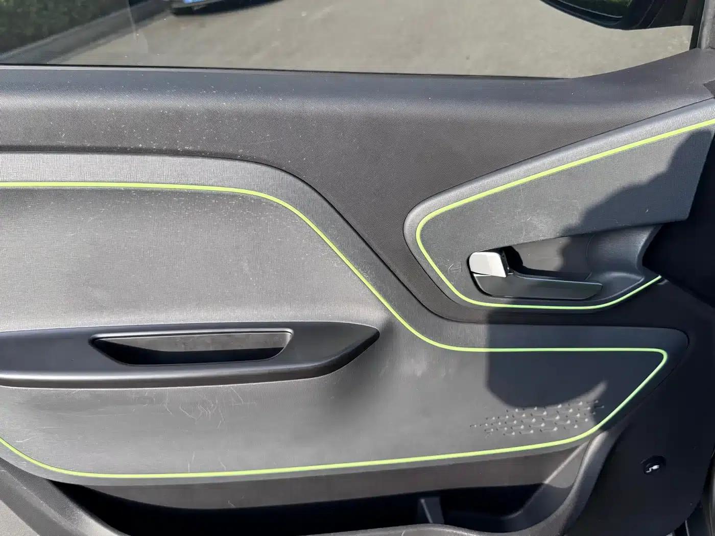 Baojun E100 2020 Model 305KM Smart Edition — миниатюра 7