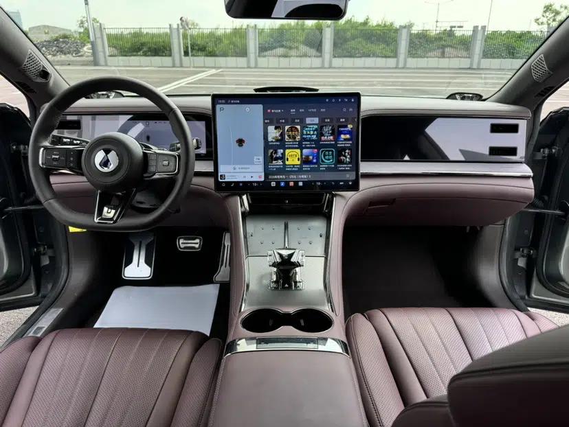 Denza Z9GT 2024 1100 4x4 Max First Edition — миниатюра 33