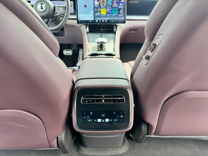 Denza Z9GT 2024 1100 4x4 Max First Edition — миниатюра 34