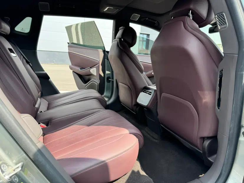 Denza Z9GT 2024 1100 4x4 Max First Edition — миниатюра 36
