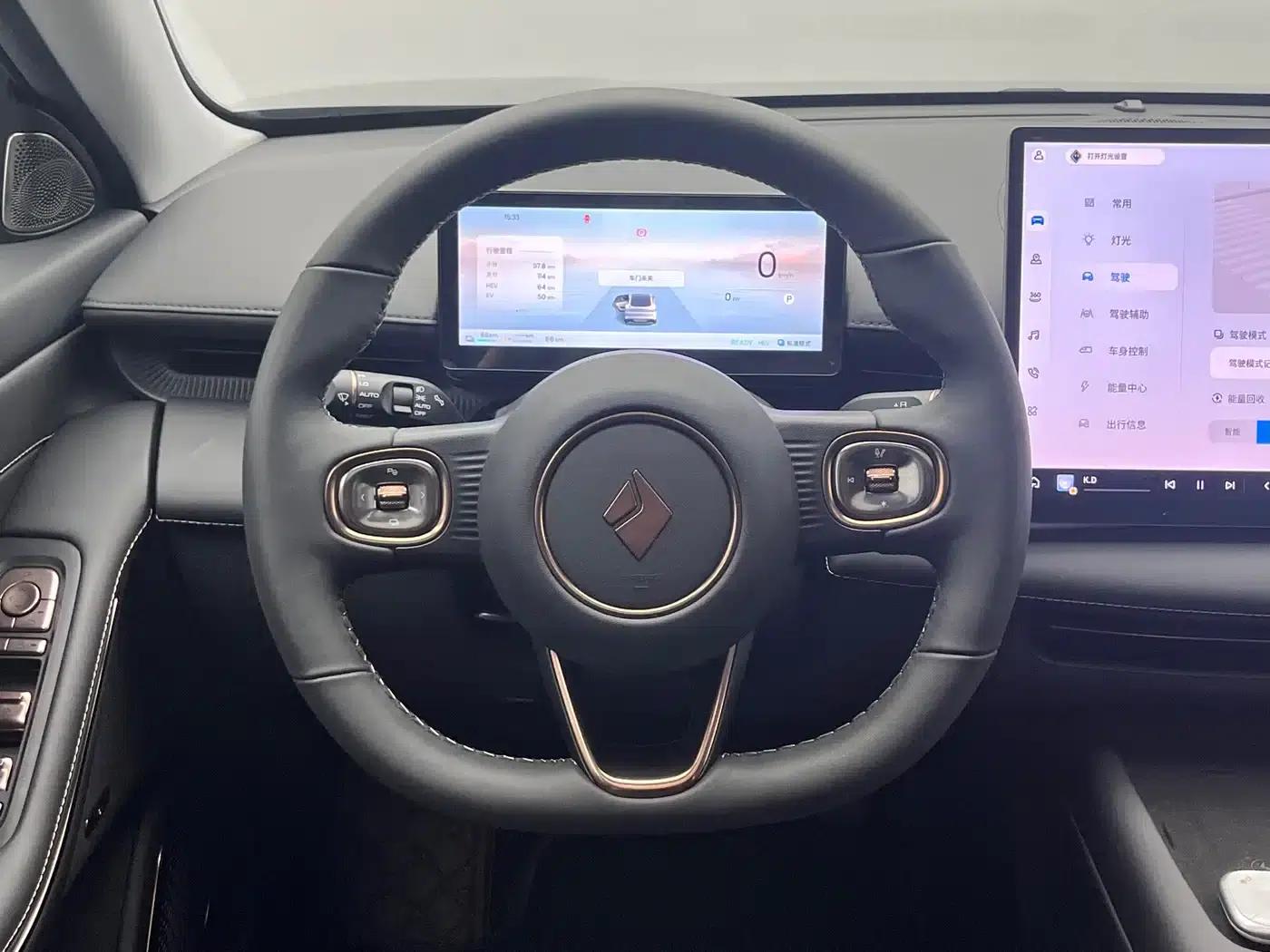 Baojun Enjoy 2025 Plug-in Hybrid 140km/h Luxury Edition — миниатюра 18