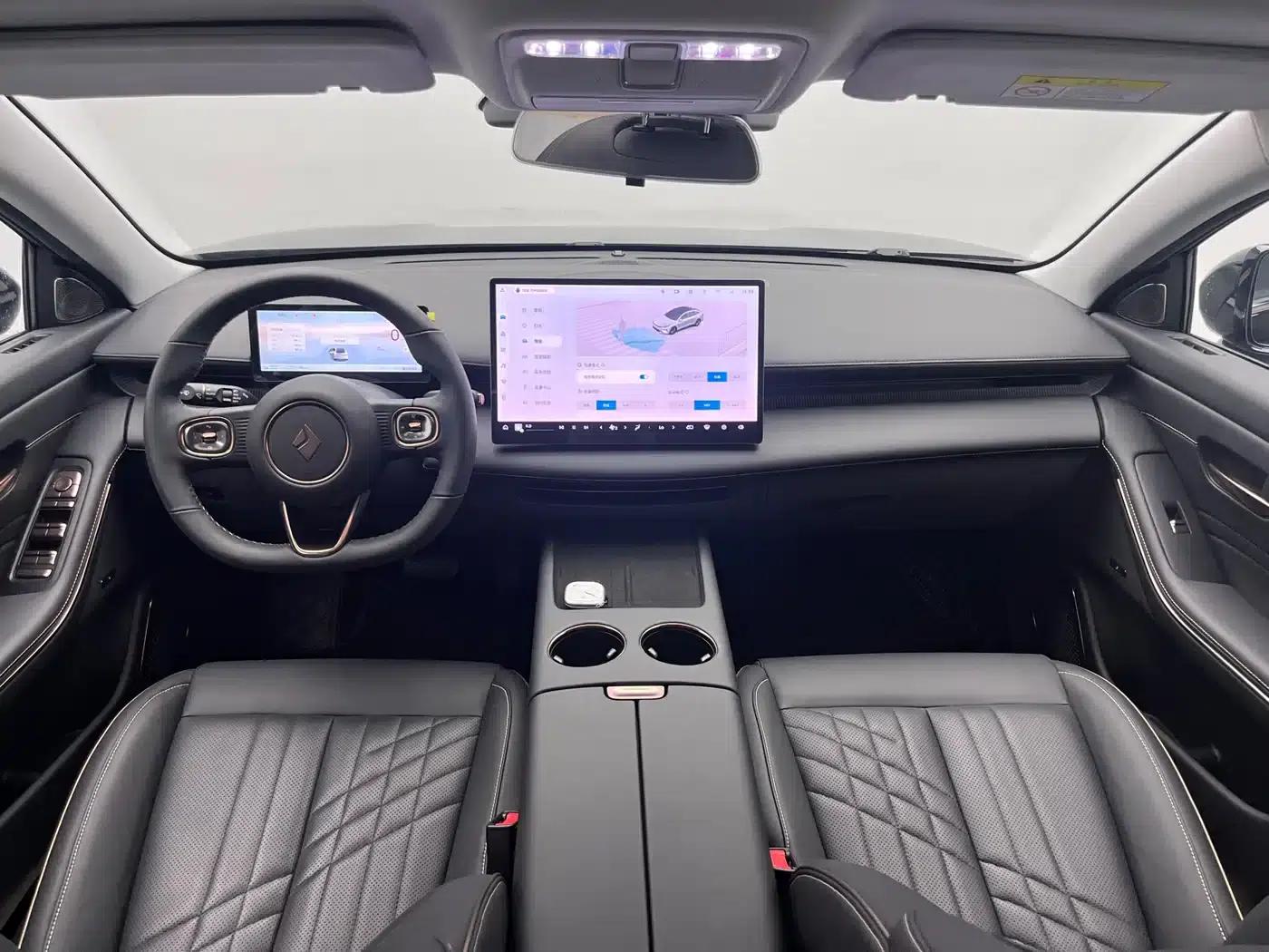 Baojun Enjoy 2025 Plug-in Hybrid 140km/h Luxury Edition — миниатюра 19