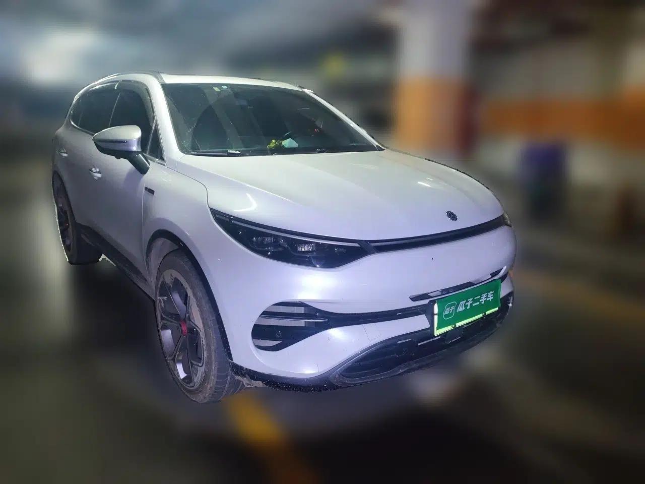 Denza X 2020 PHEV Flagship Edition — миниатюра 3