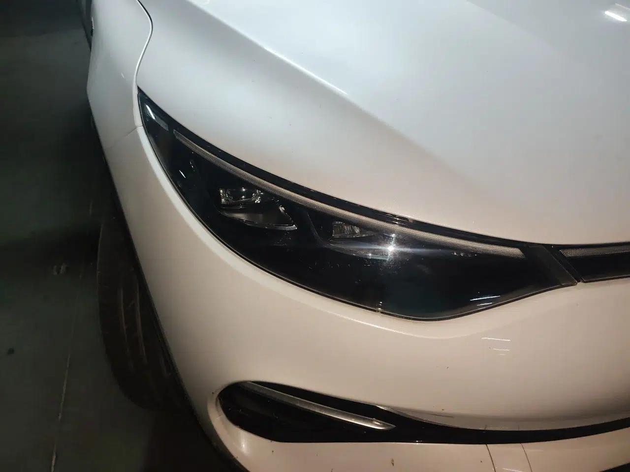Denza X 2020 PHEV Flagship Edition — миниатюра 7