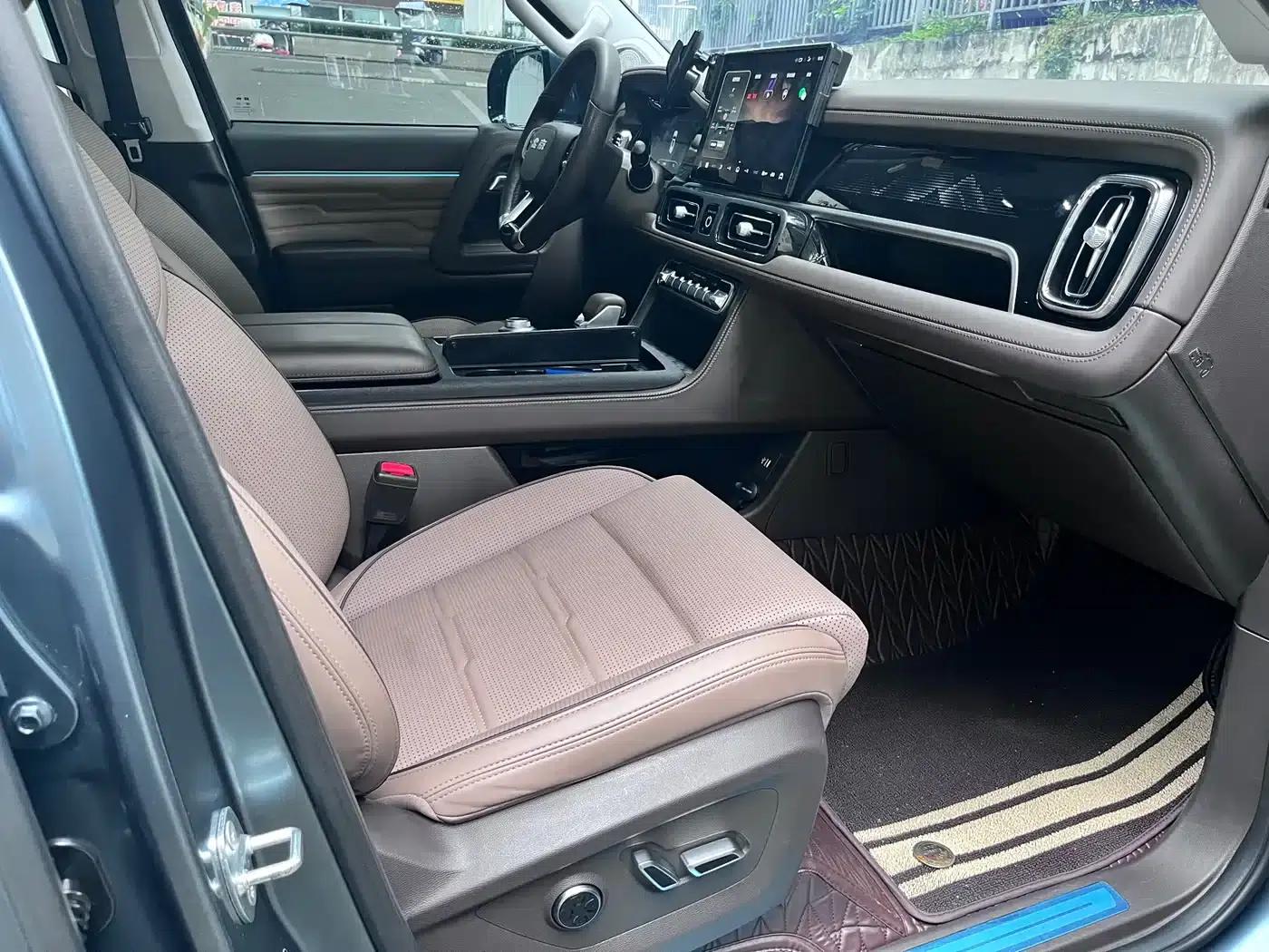Beijing BJ60 2022 2.0T May Day Edition, 5-seater — миниатюра 14