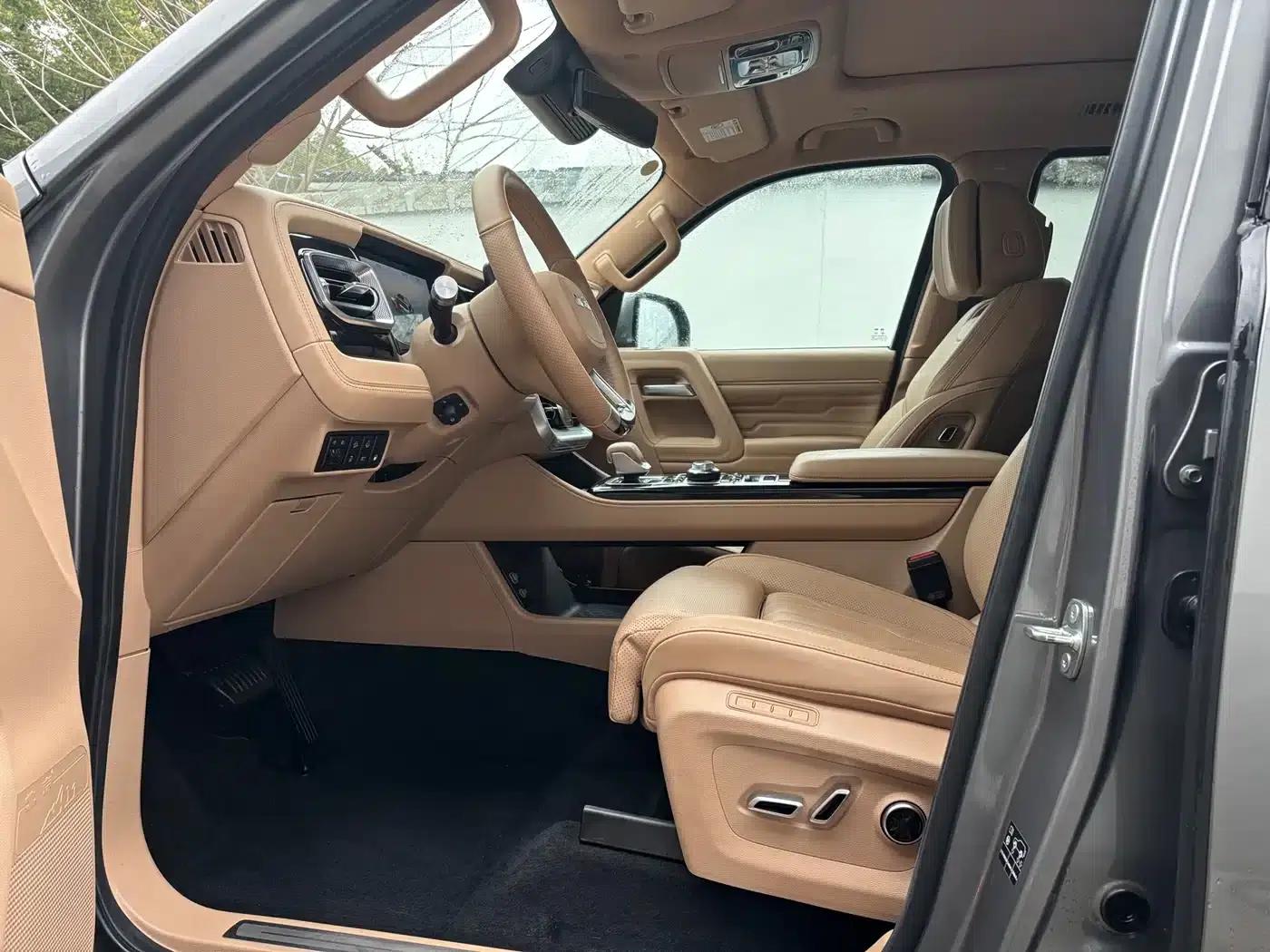 Beijing BJ60 Extended Range 2024 Model, 5-Seater Extended Range Advanced Edition — миниатюра 7