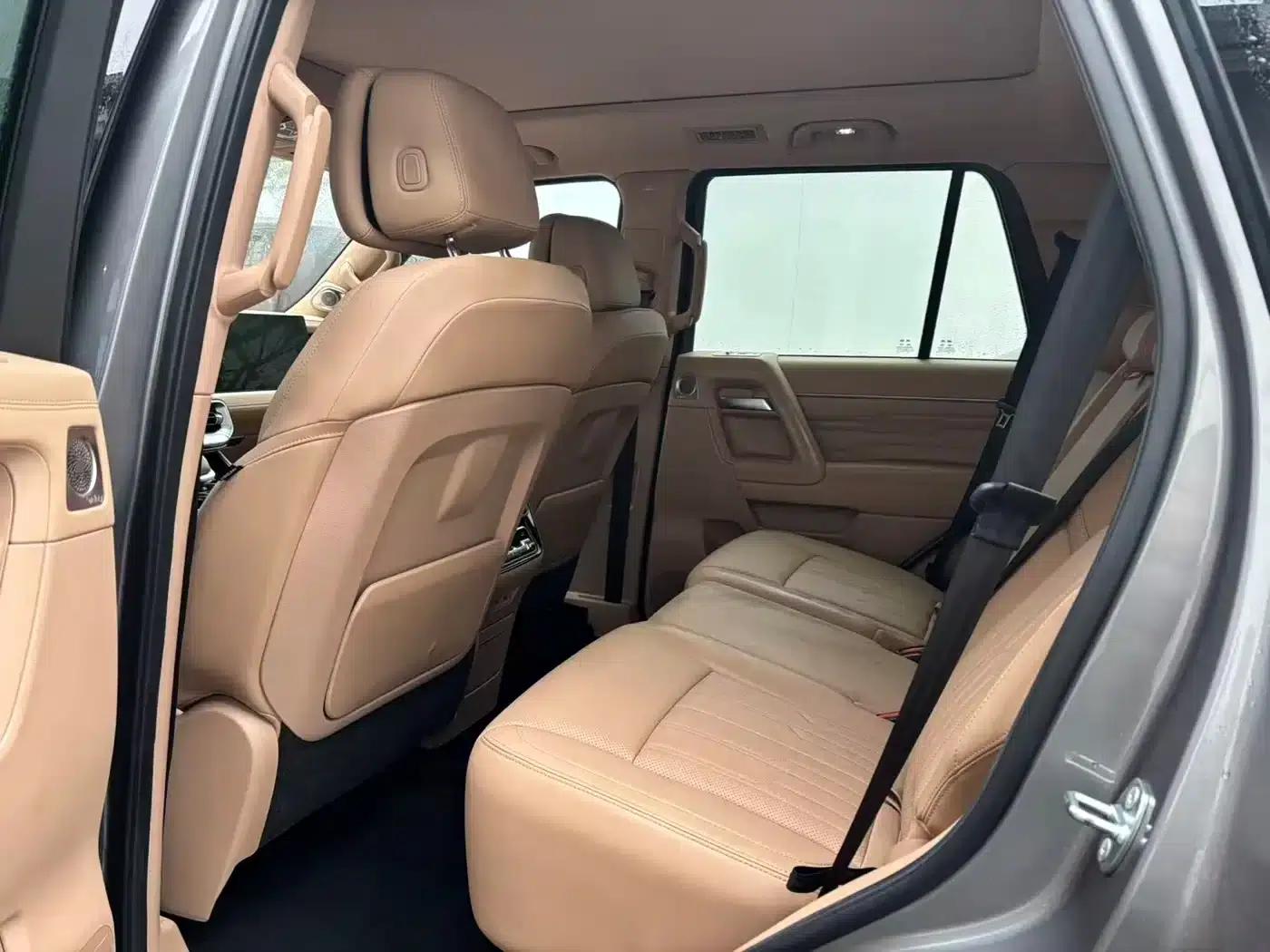 Beijing BJ60 Extended Range 2024 Model, 5-Seater Extended Range Advanced Edition — миниатюра 8