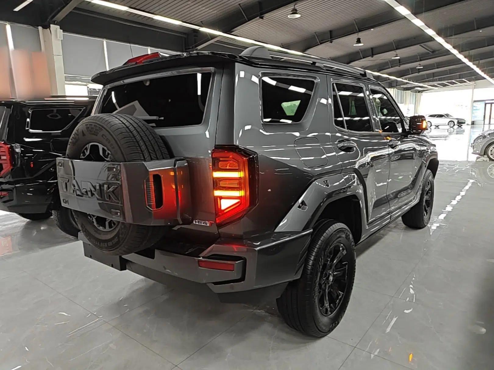 Tank 400 New Energy 2024 Hi4-T Off-Road Edition — миниатюра 6