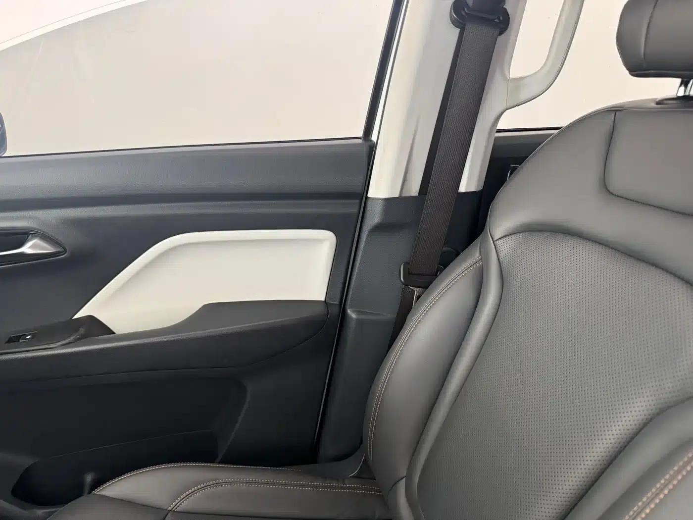 Bestune NAT 2022 Enjoy Travel Edition 100kW 425km — миниатюра 14