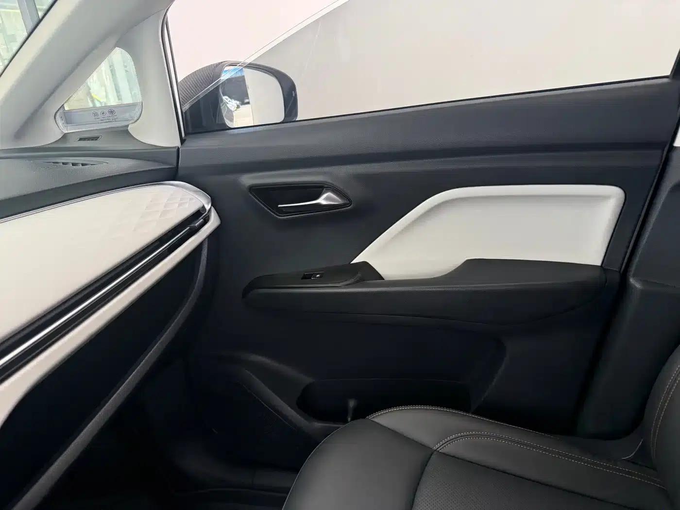 Bestune NAT 2022 Enjoy Travel Edition 100kW 425km — миниатюра 15