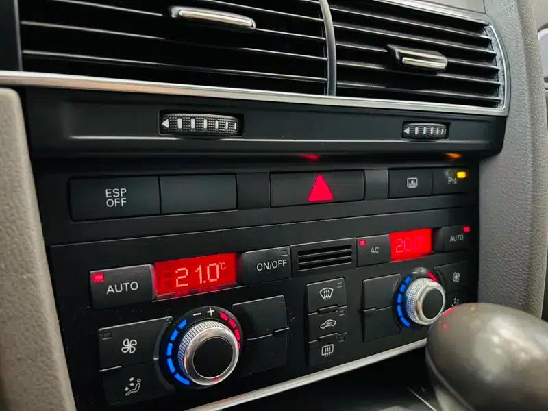 Audi A6L 2011 2.0 TFSI Automatic Comfort — миниатюра 10