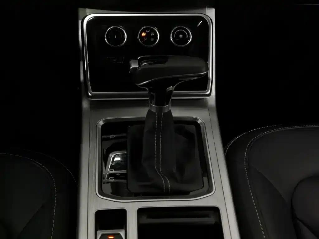 Bestune X40 2019 1.6L Automatic Luxury Model (China VI Emission Standard) — миниатюра 13