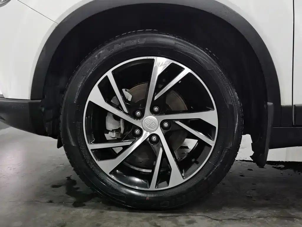 Bestune X40 2019 1.6L Automatic Luxury Model (China VI Emission Standard) — миниатюра 17