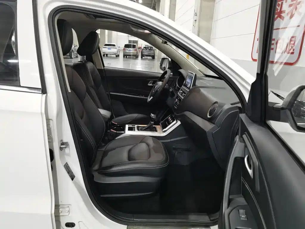 Bestune X40 2019 1.6L Automatic Luxury Model (China VI Emission Standard) — миниатюра 23