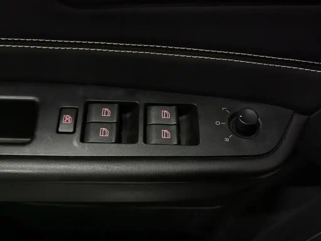 Bestune X40 2019 1.6L Automatic Luxury Model (China VI Emission Standard) — миниатюра 9
