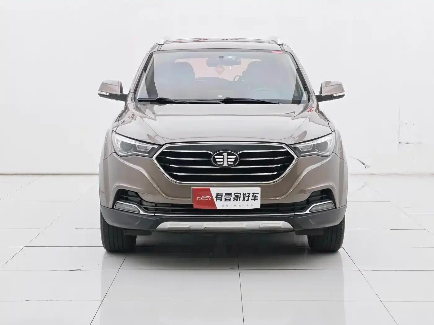 Besturn X40 2017 1.6L Automatic Premium Edition — миниатюра 2