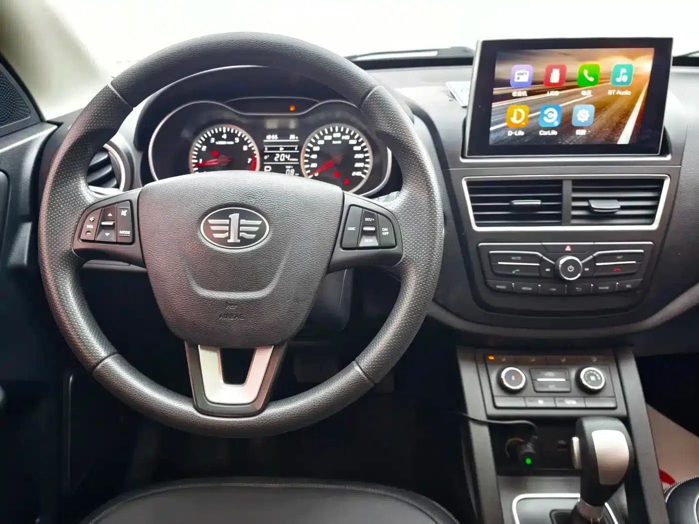 Besturn X40 2017 1.6L Automatic Premium Edition — миниатюра 14