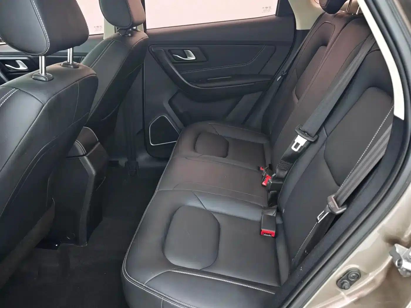 Besturn X40 2017 1.6L Automatic Premium Edition — миниатюра 8