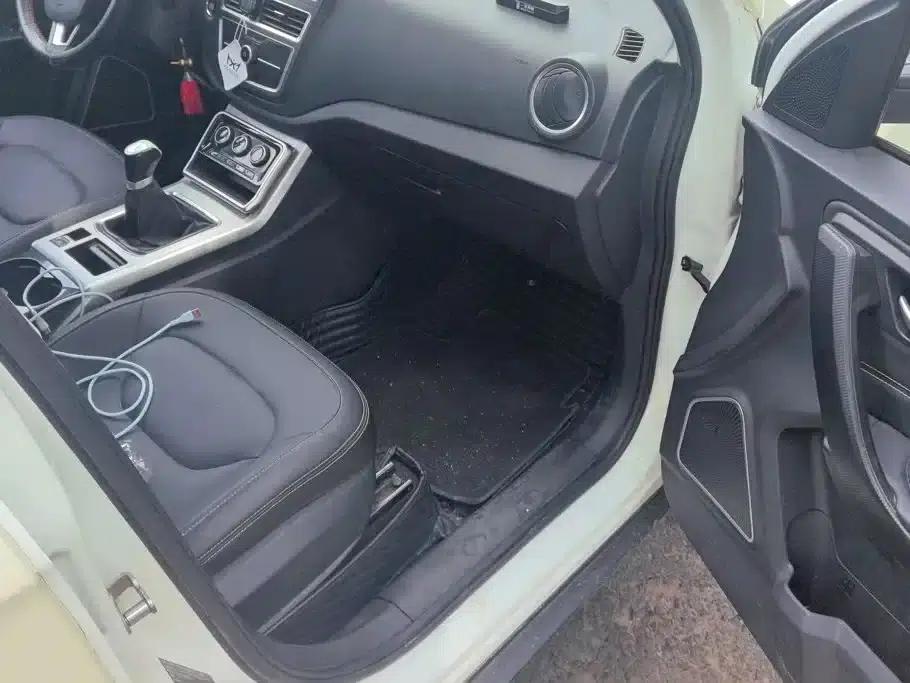 Bestune X40 2019 1.6L Manual Deluxe Edition (National V Emission Standard) — миниатюра 8