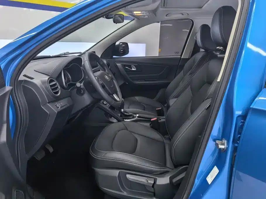 Besturn X40 2017 1.6L Automatic Premium Edition — миниатюра 9