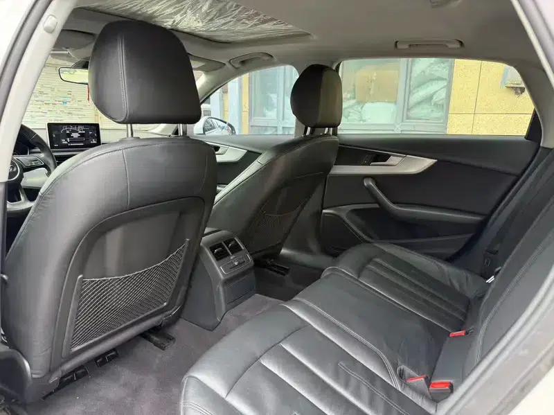 Audi A4L 2017 40 TFSI Fashion Edition — миниатюра 9
