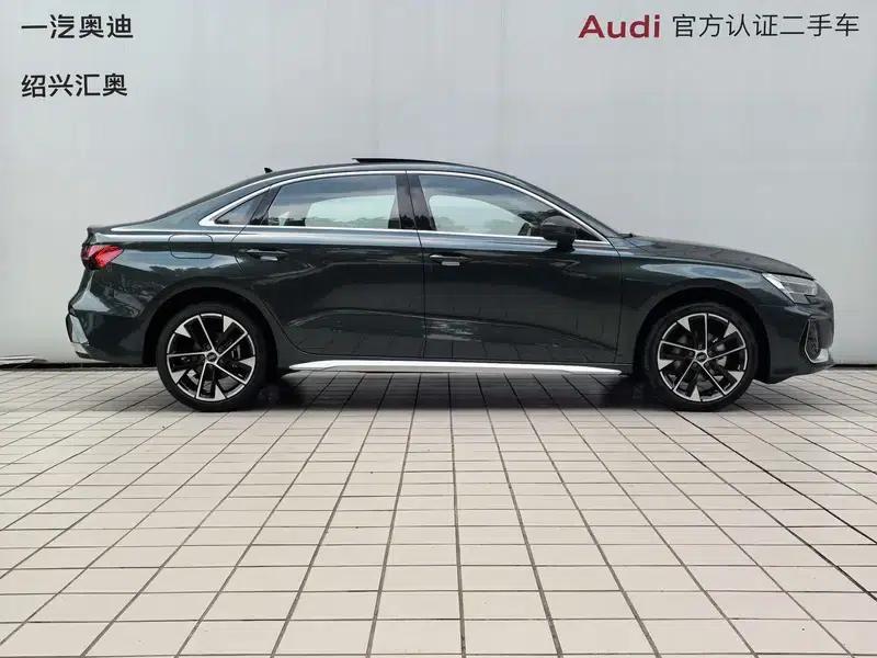 Audi A3 2025 A3L Limousine 35 TFSI Flying Spur Luxury Edition — миниатюра 5