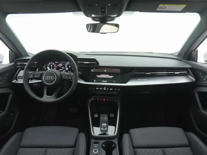 Audi A3 2021 A3L Limousine 35 TFSI Fashionable Elegant Model — миниатюра 10
