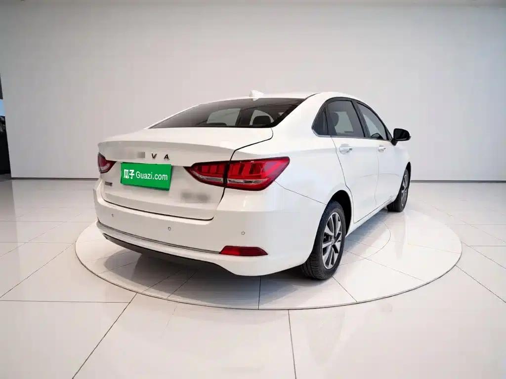 2018 Senova D50 1.5L Manual Premium Intelligent Driving Edition — миниатюра 6