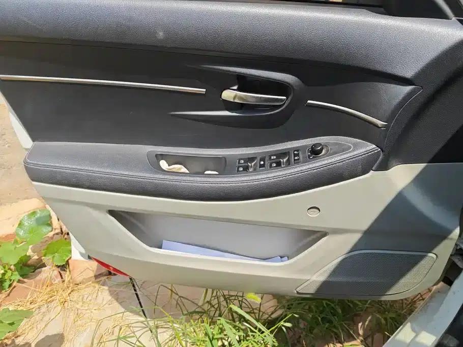 2014 Senova D50 1.5L Manual Comfort Edition — миниатюра 7