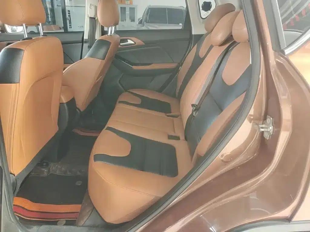 2016 Senova X35 1.5L Automatic Deluxe Edition — миниатюра 17
