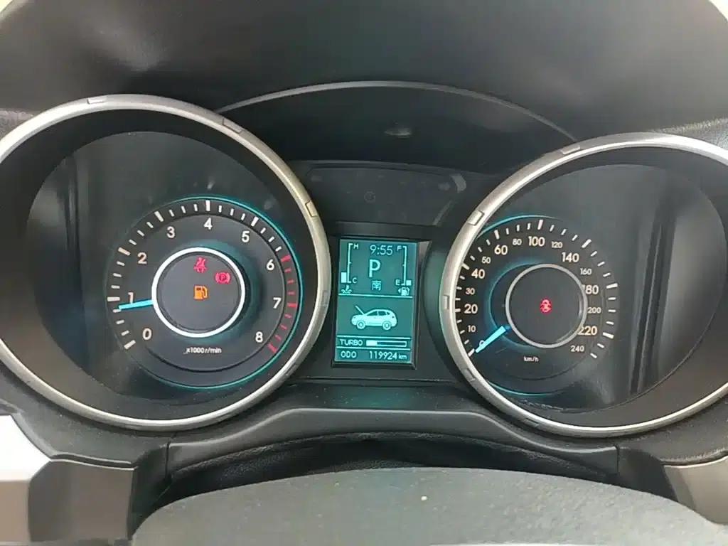 2015 Senova X65 2.0T Automatic Elite — миниатюра 12