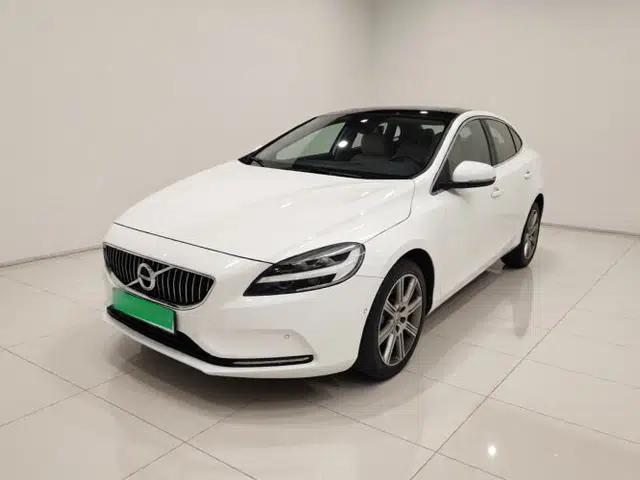 Volvo V40 2017 T3 Zhiya Edition