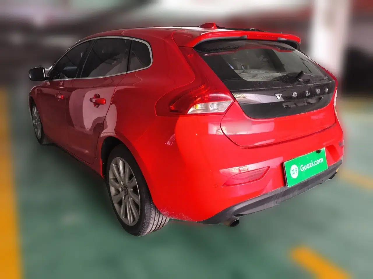 Volvo V40 2014 2.0T Zhiya Edition — миниатюра 4