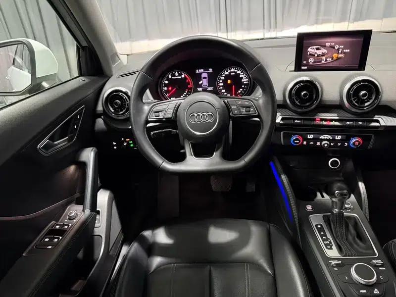 Audi Q2L 2022 35 TFSI Fashion Dynamic Edition — миниатюра 12