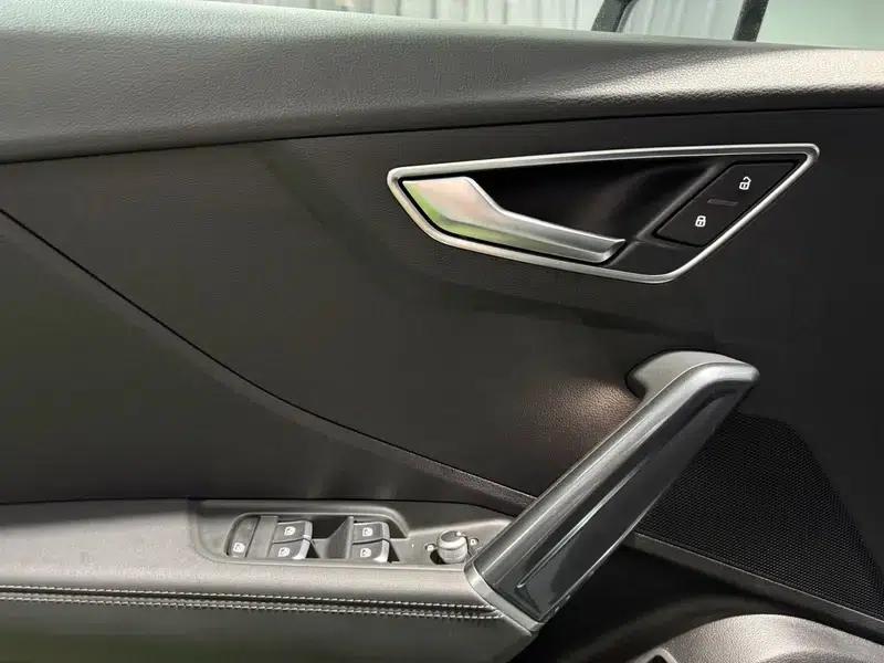 Audi Q2L 2022 35 TFSI Fashion Dynamic Edition — миниатюра 17