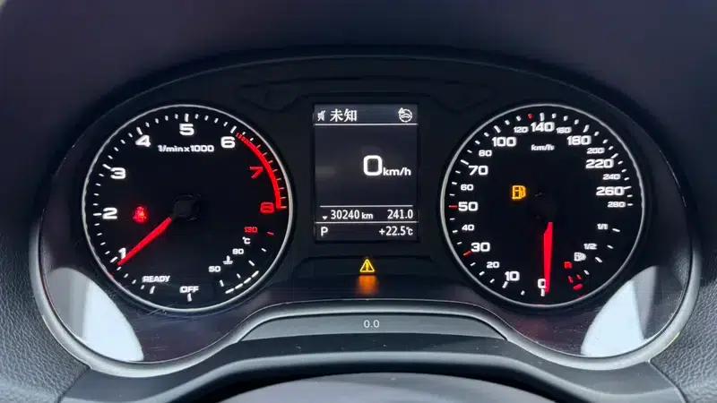 Audi Q2L 2022 35 TFSI Fashion Dynamic Edition — миниатюра 12
