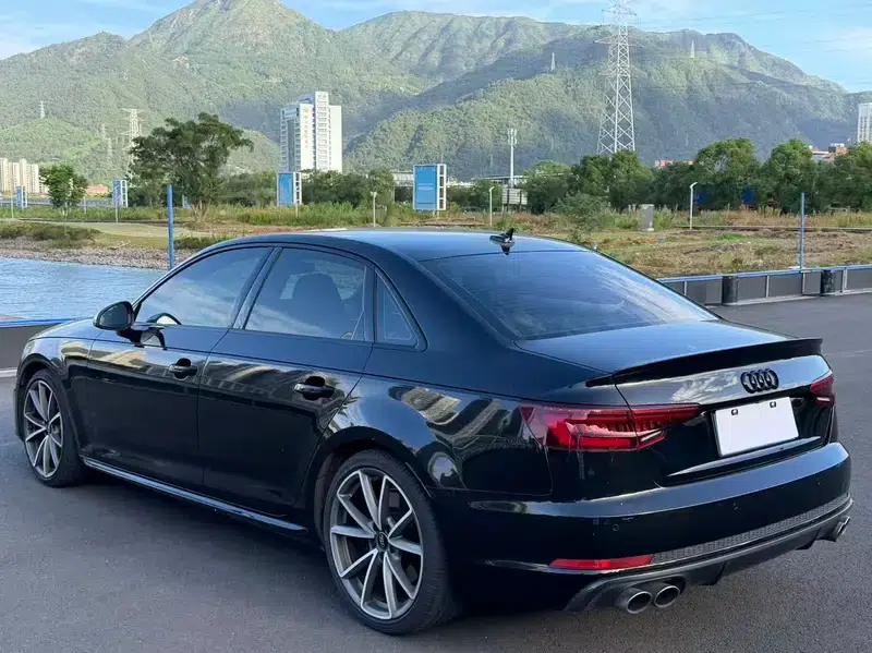 2018 Audi S4 3.0TFSI — миниатюра 4