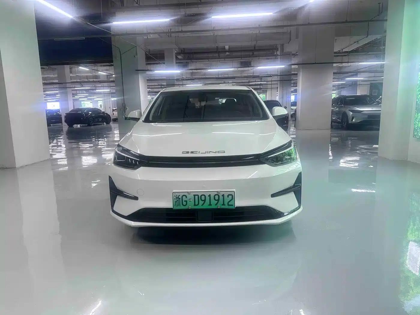 Beijing EU5 PLUS 2023 R600 Premium Edition — миниатюра 6