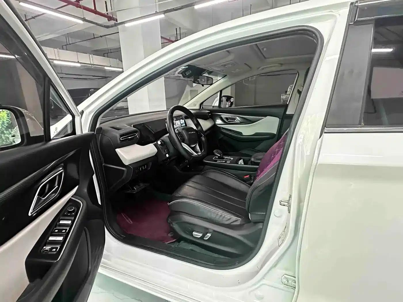 Beijing EU5 PLUS 2023 R600 Premium Edition — миниатюра 9