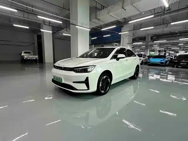 Beijing EU5 PLUS 2023 R600 Premium Edition