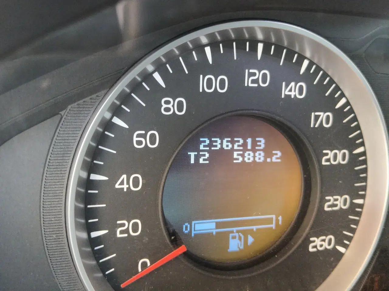 Volvo S80L 2012 2.0T T5 Luxury Edition — миниатюра 12