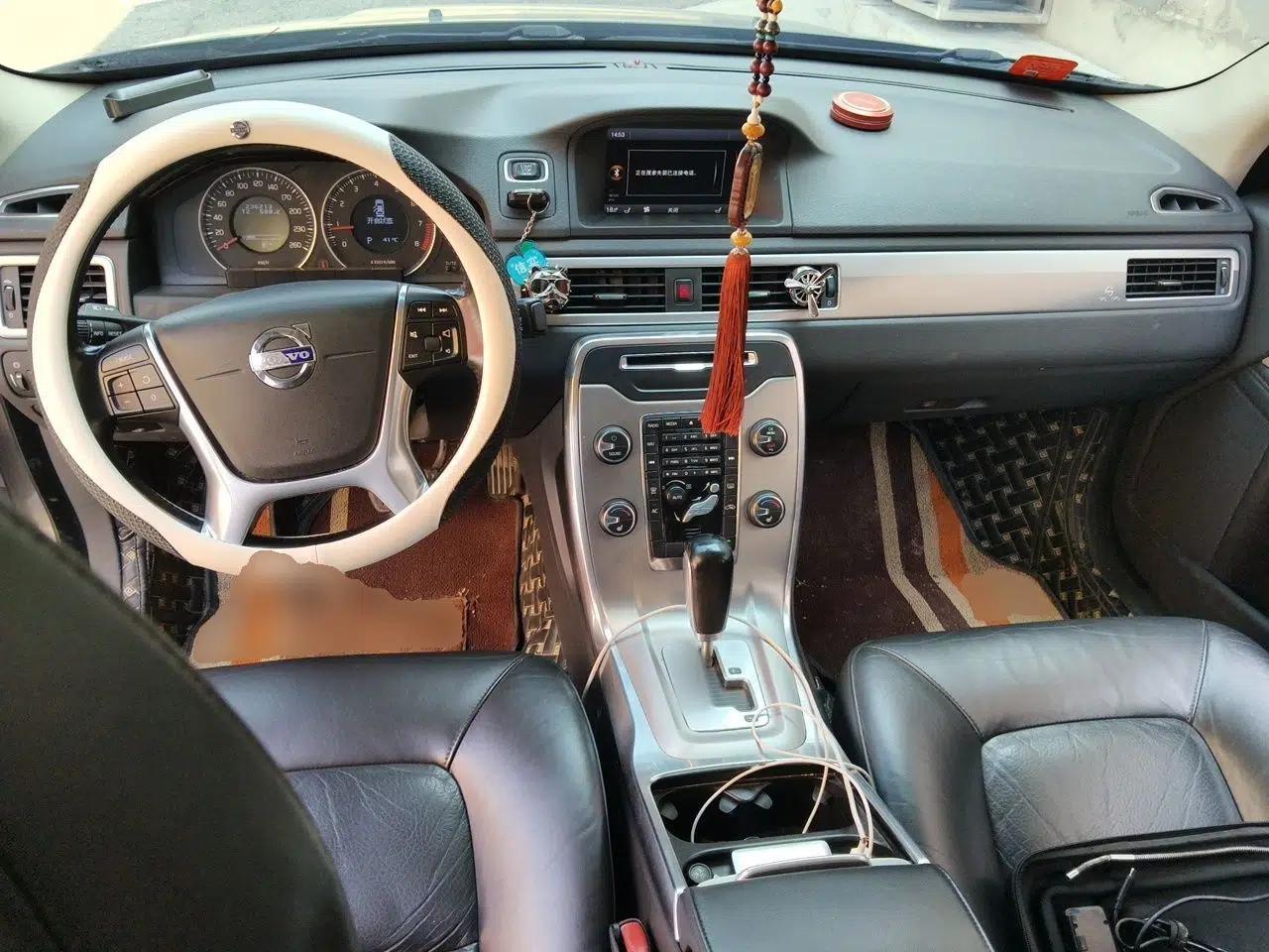 Volvo S80L 2012 2.0T T5 Luxury Edition — миниатюра 9