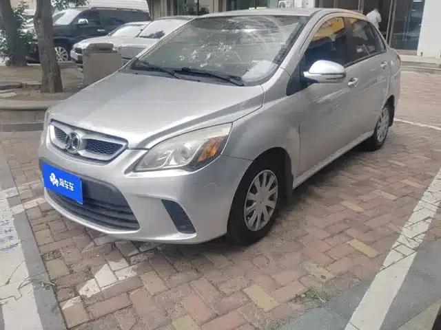 2015 Senova D20 Sedan 1.3L Manual Comfort Edition