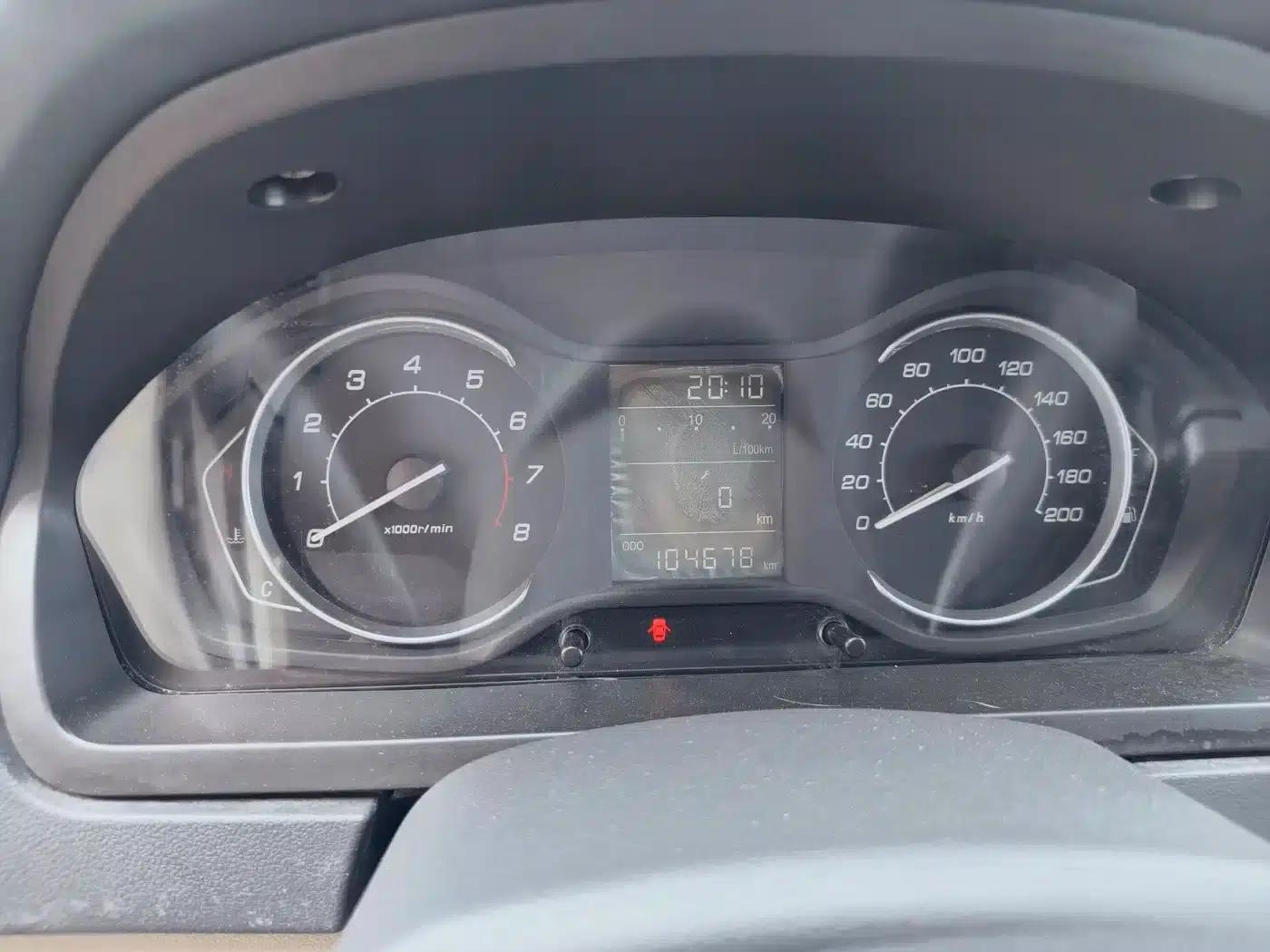 2015 Senova D20 Sedan 1.5L Automatic Comfort Edition — миниатюра 4