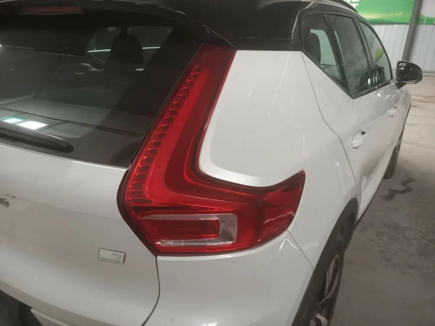 Volvo XC40 New Energy 2021 P8 Pure Electric All-Wheel Drive Smart Luxury Sport Edition — миниатюра 9