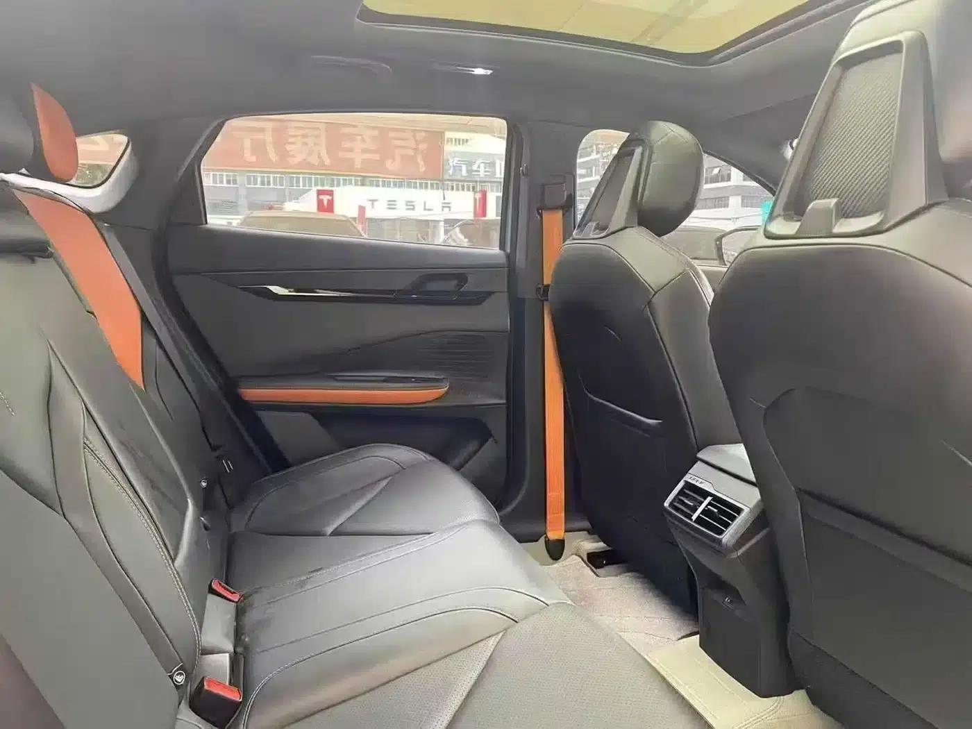 Changan UNI-V 2022 1.5T Premium Edition — миниатюра 6